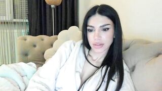 SashaLopez Porn Video Record: teen, pussy, slim, beautiful, sensual