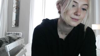 Tattoo_bbgirl Porn Video Record: goodass, 23, thin, sexy, tiny