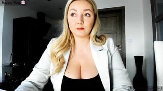 Mi_Ha Porn Video Record: blow, homemaker, couple, joi, piercing