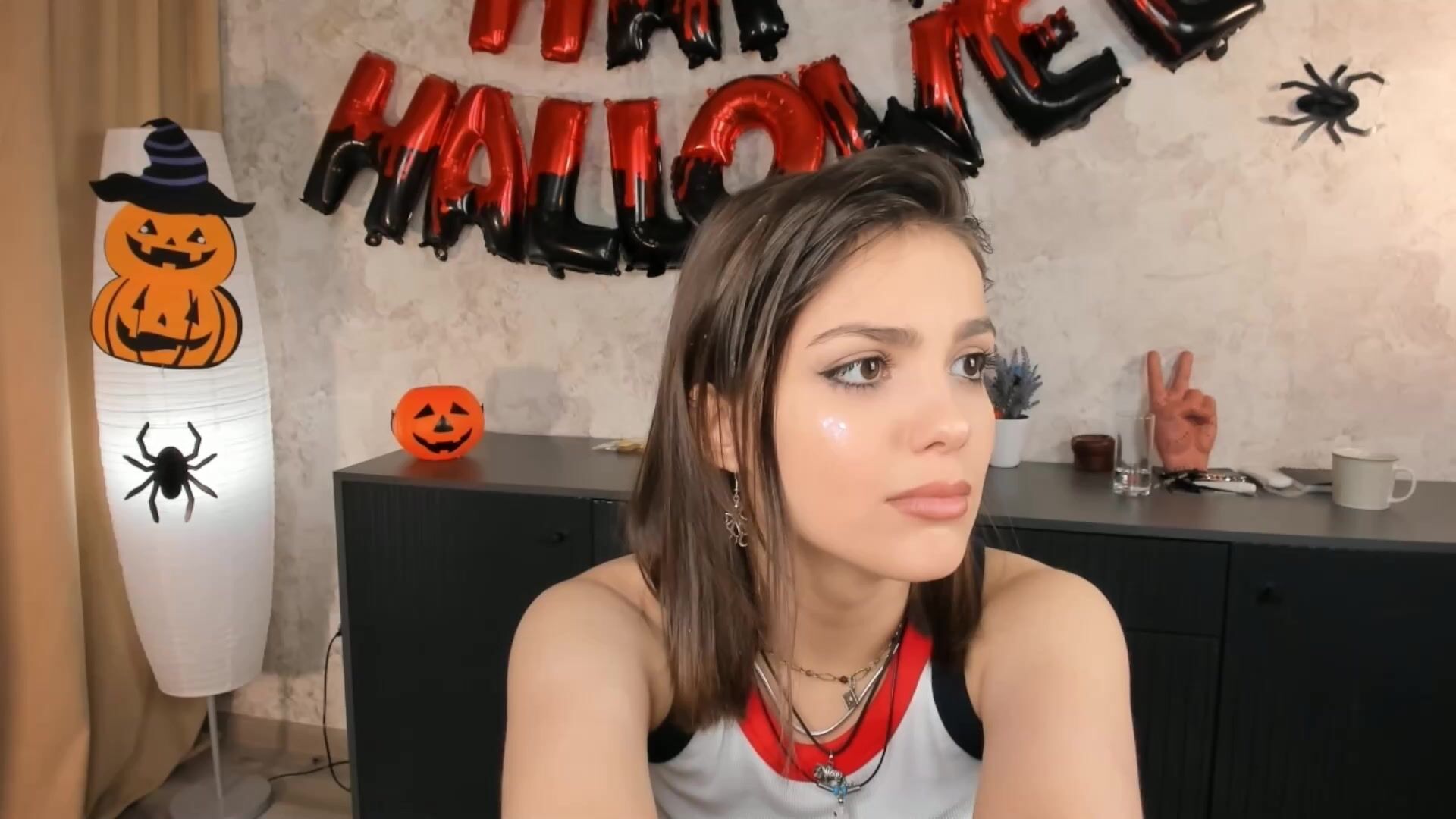 Emiliacourtney Porn New Videos [Chaturbate] - new, young, shy, 18, teen