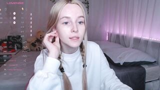 Watch bae_cake Porn Fresh Videos [Chaturbate] - feet, new, smalltits, blonde, lush