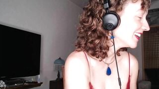 TrollopTaylor Porn Video Record: blowjob, american, curly hair, Petite, Horny