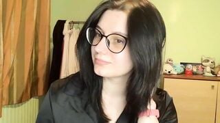 Mavvka Porn Video Record: blackhair, green eyes, telegram, skype, pettite