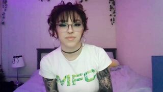 GeminiJade69 Porn Video Record: Piercings, Nicesmile, Cute, Stripper, Sexylips