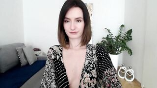 PerlaBella Porn Video Record: tease, talkative, dance, petite, seducive