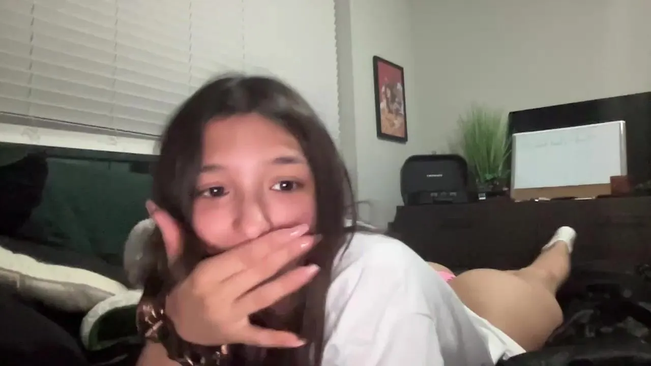 Thelaylajenner Hot Porn Video [Chaturbate] - new, young, shy, 18