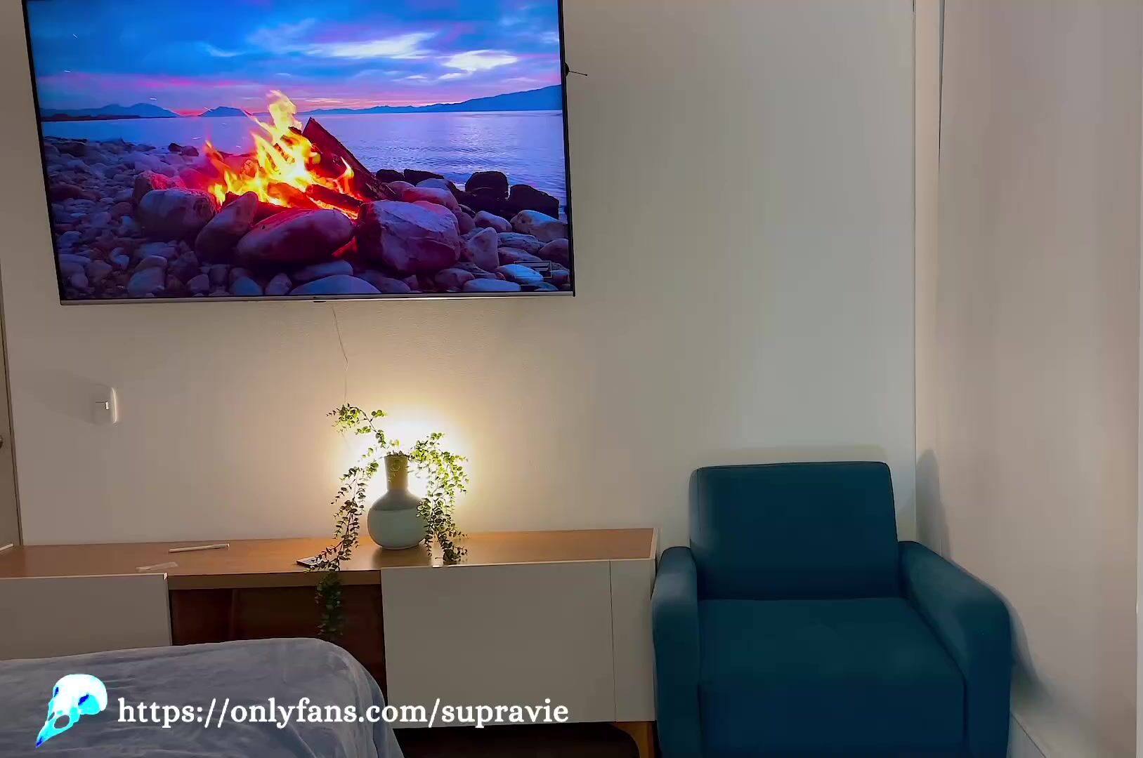 Supremeraven New Porn Video [Chaturbate] - ass, feet, natural, teen, findom