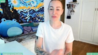 RaeRiley Porn Video Record: friendly, fountainsquirt, blonde, bigboobs, smallass