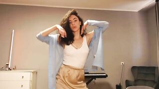 Millla_Mi Porn Video Record: machine, model, petite, findom