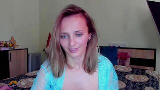 KatBirdie Porn Video Record: dancing, colombiana, longtongue, indian, pussyplay