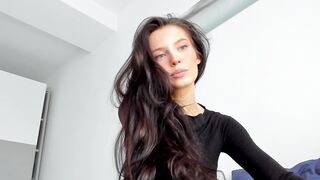_isiah New Porn Video [Chaturbate] - cutesmile, ebony, cosplay, dirtytalk