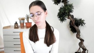maidabunton Hot Porn Video [Chaturbate] - new, shy, young, brunette, 18