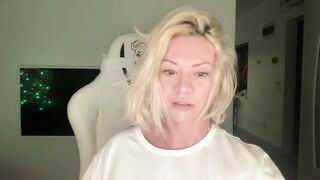 Watch kiradivine Webcam Porn Video [Chaturbate] - bigass, natural, bigboobs, dominate