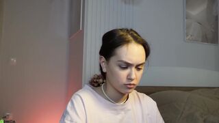 Watch evi_woow HD Porn Video [Chaturbate] - feet, new, young, brunette, cute