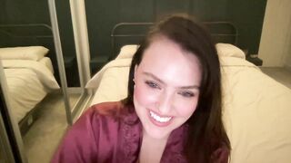 LilyRose_xx Porn Videos - sensual, kinky, beautiful, toys, strip