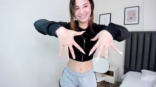 Watch hellen_coy Webcam Porn Video [Chaturbate] - smalltits, 18, squirt, asian, petite