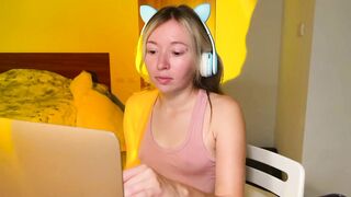 Watch ellcrys Webcam Porn Video [Chaturbate] - young, 18, teen, ohmibod, petite