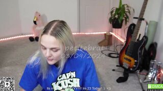 Watch petitebrat Webcam Porn Video [Chaturbate] - squirt, teen, petite, voyeur