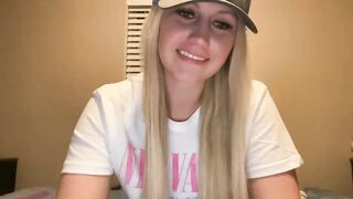 smexxii93 Webcam Porn Video [Chaturbate] - natural, milf, sexy, blonde