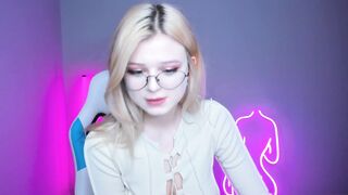 grace_smit Hot Porn Video [Chaturbate] - shy, young, 18, blonde, cute