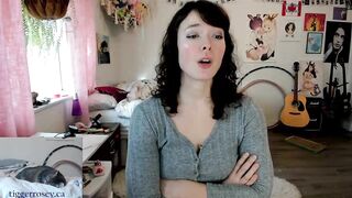 tiggerrosey HD Porn Video [Chaturbate] - brunette, socks, chill, boobs