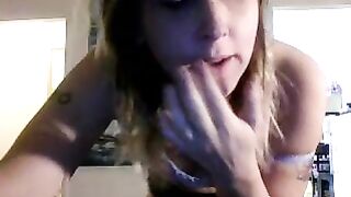moorenickieplz Hot Porn Video [Stripchat] - striptease-white, orgasm, white-milfs, flashing, couples