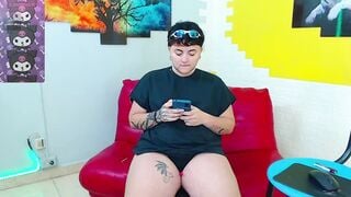 Watch isabeautyx19 HD Porn Video [Stripchat] - girls, doggy-style, fingering-teens, spanking, smoking