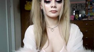 CherrysGotCakes New Porn Video [Stripchat] - curvy-white, middle-priced-privates-young, topless-young, striptease-young, oil-show