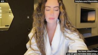 MissAustralia Porn Videos - vegemite, ohmibod, bigboob, petite, strip