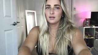 OliviaQuinnn Porn Videos - ass, feet, blonde hair, masterbate, sexy eyes