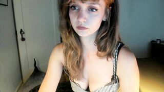 Muffinmoon Porn Videos - messy, nut cake, tall, wiggles, leggy