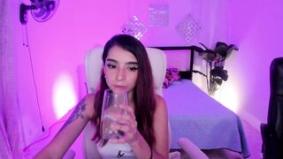 Watch mia_eatson Hot Porn Video [Stripchat] - petite-latin, shaven, squirt-latin, colombian-petite, cheap-privates