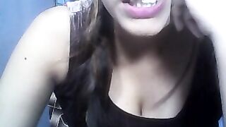 Watch Umra_Shakir Webcam Porn Video [Stripchat] - erotic-dance, upskirt, twerk-indian, new-indian, hairy-teens