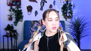 MiaMiler HD Porn Video [Stripchat] - heels, petite, recordable-publics, oil-show, couples