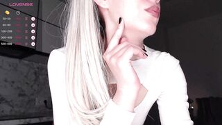 bambi_bitch Webcam Porn Video [Stripchat] - ahegao, smoking, recordable-privates, couples, pegging