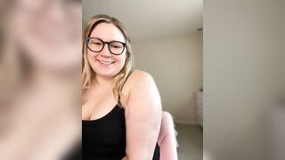 Watch PiggyRose New Porn Video [Stripchat] - topless-white, spanking, big-tits, dildo-or-vibrator, trimmed