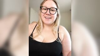 Watch PiggyRose New Porn Video [Stripchat] - topless-white, spanking, big-tits, dildo-or-vibrator, trimmed