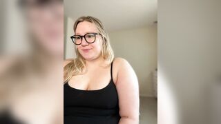 Watch PiggyRose New Porn Video [Stripchat] - topless-white, spanking, big-tits, dildo-or-vibrator, trimmed