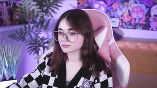 Watch KarleeJaimes New Porn Video [Stripchat] - small-tits, office, small-audience, girls, medium