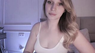 Speculoos_ Porn Videos - romantic, smart, tease, blonde, art