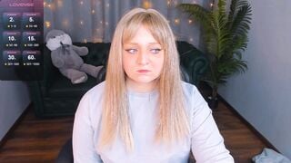 Watch lilian_shy HD Porn Video [Stripchat] - girls, cheap-privates-young, recordable-privates, camel-toe, white