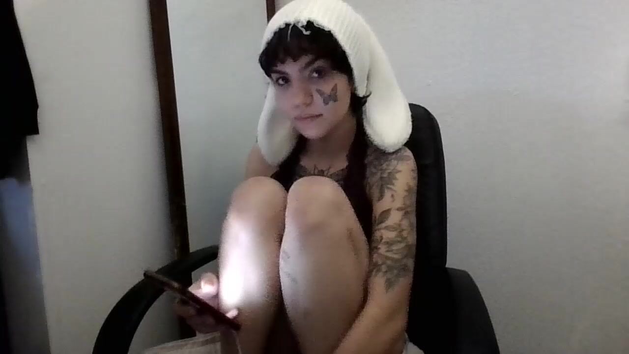 Watch girlnamedblue Porn Fresh Videos [Chaturbate] - smoking, african,  dirty, smallbreasts, brunette