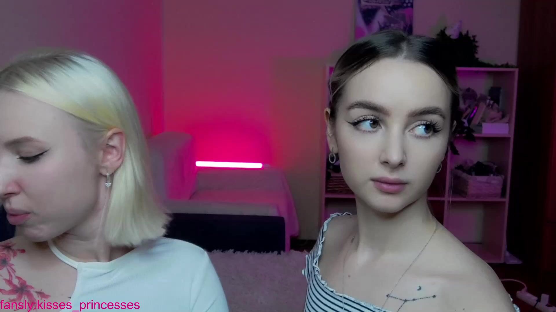 Watch cute_perverts New Porn Video [Chaturbate] - young, lovense, blonde,  kiss